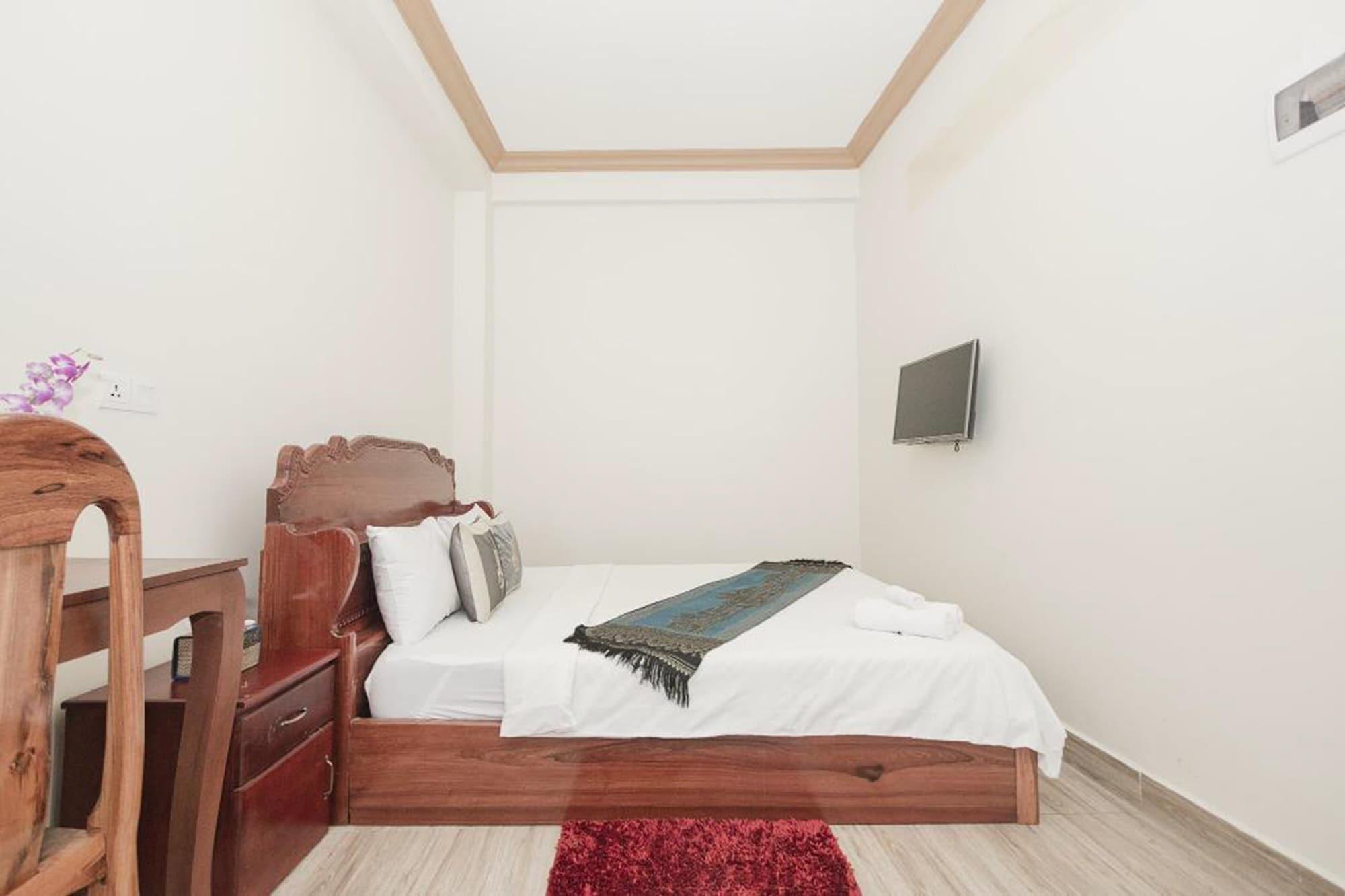 Dynsey Boutique Hotel Phnom Penh Exterior photo
